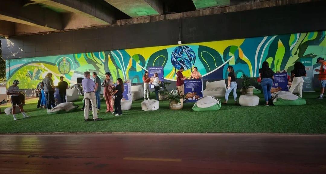 Lounge Mentes Abertas recebe lançamento de exposição